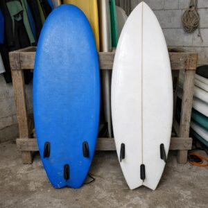 Soft Top vs Hard Top Surfboards: Which One Should You Choose First?